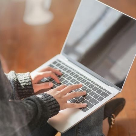 Career Web Chat Consultation